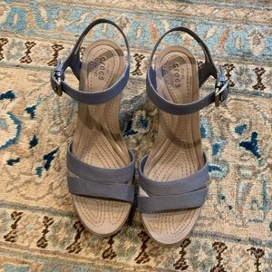 CROCS Leigh Wedges Sandals Espadrilles Chambray 10